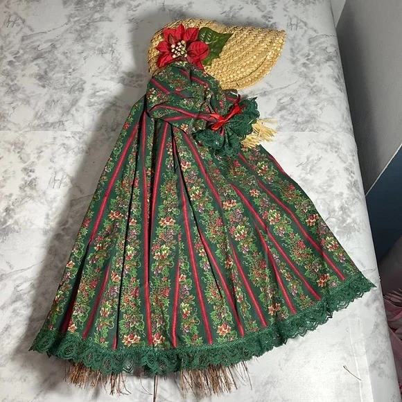 Vintage Handcrafted Holiday Country Decor Broom Dolls Set Of 2 - Picture 8 of 14